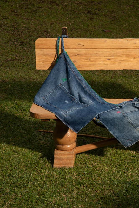 Delantal corto denim verde