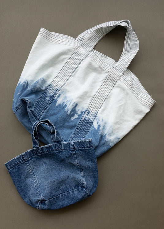 Maxi tote bag denim tie dye